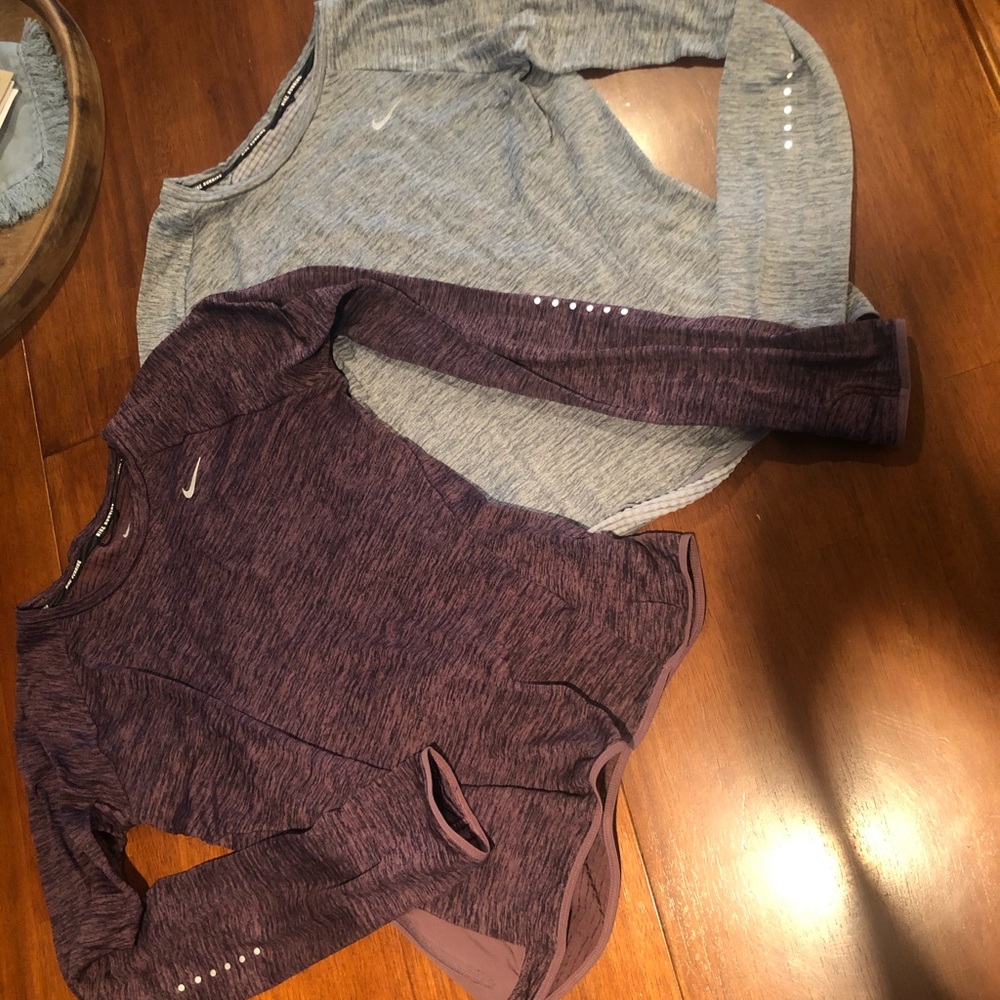 Lot of 2 $80 womens Nike long sleeves